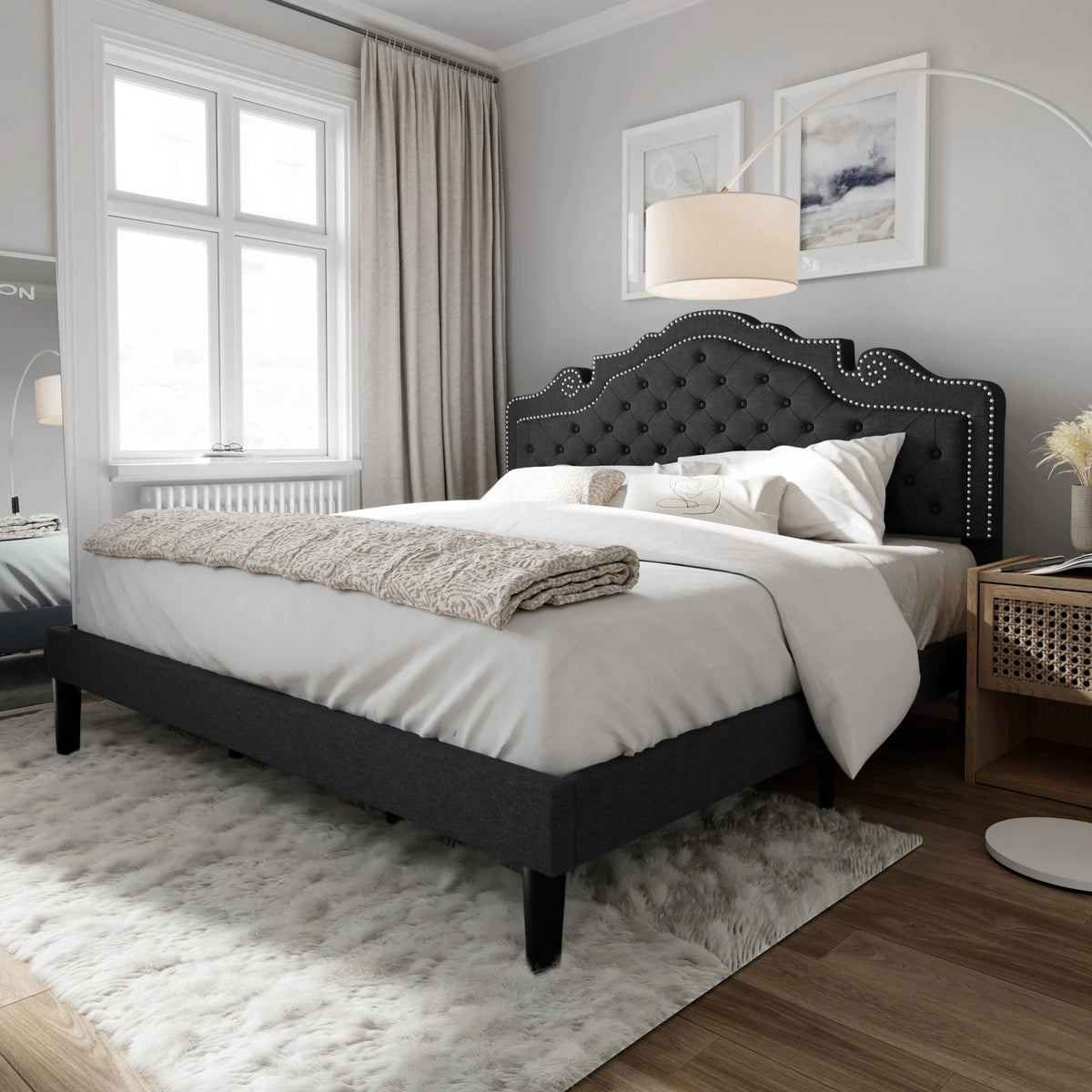 Queen Size Upholstered Platform Bed Frame with Adjustable Headboard B240501