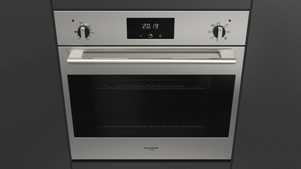 24 Multi-Function Easy-Clean Oven D848