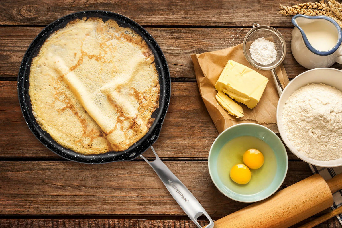 11 in. Non-Stick Crepe Pan with Stainless Steel Handle D2018
