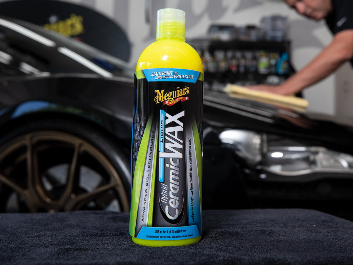 Hybrid Ceramic Liquid Wax 16 Oz M9271