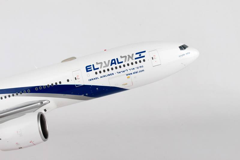 1/200 777-200ER Z14892