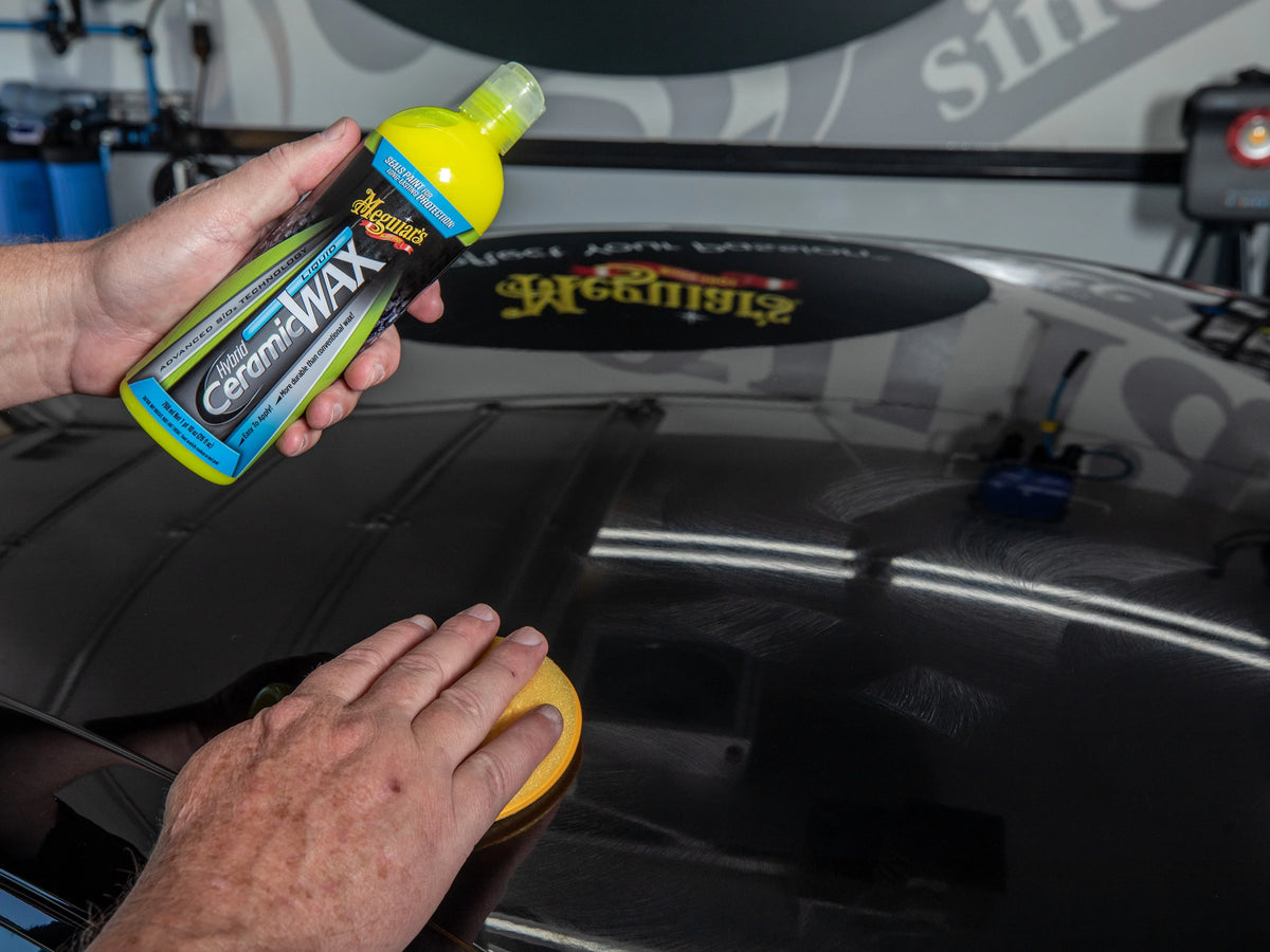 Hybrid Ceramic Liquid Wax 16 Oz M9271