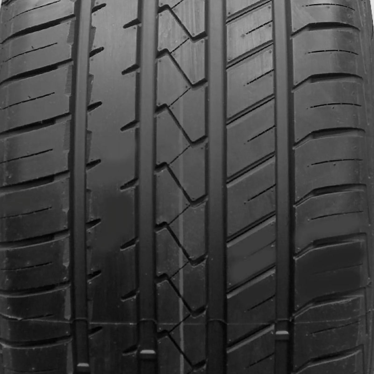 225/40R19 100W Tire I6631
